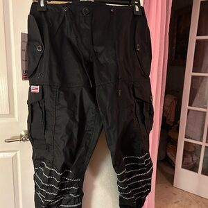 Ladies Black Capri Catgo Pants